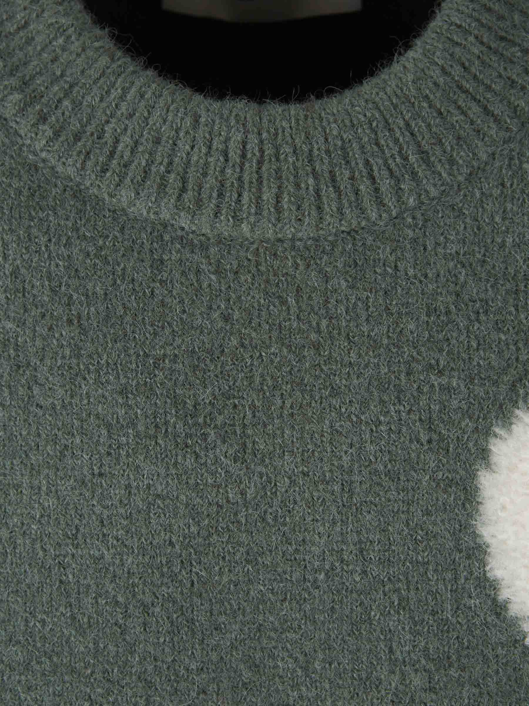 Amy Heart Sweater