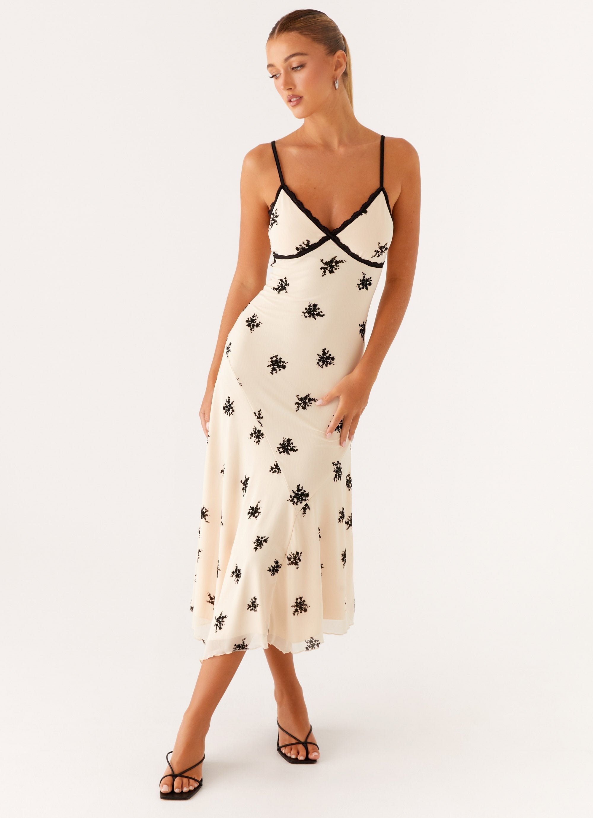 Amy | Elegant Midi Dress