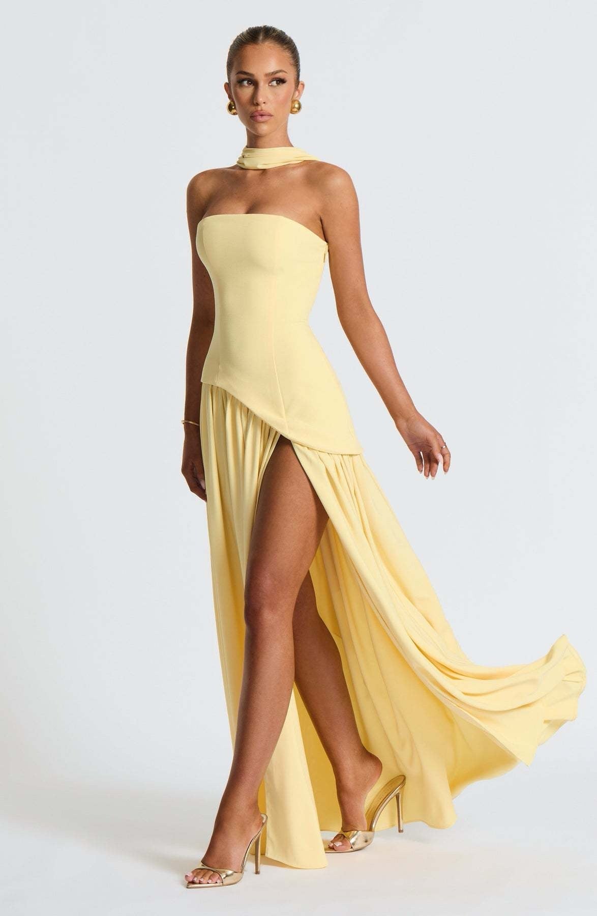 Sainte | Elegant Maxi Dress
