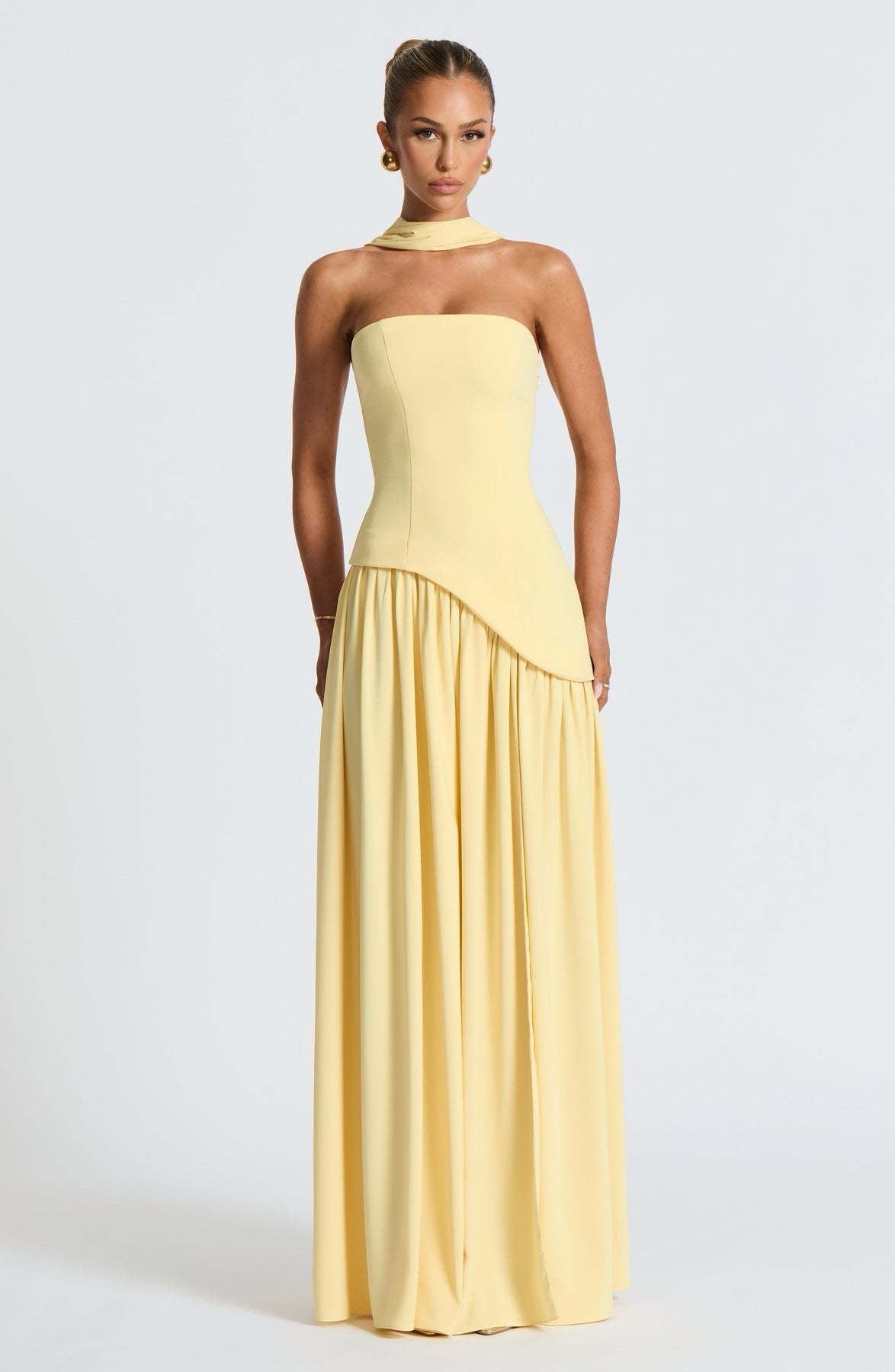 Sainte | Elegant Maxi Dress