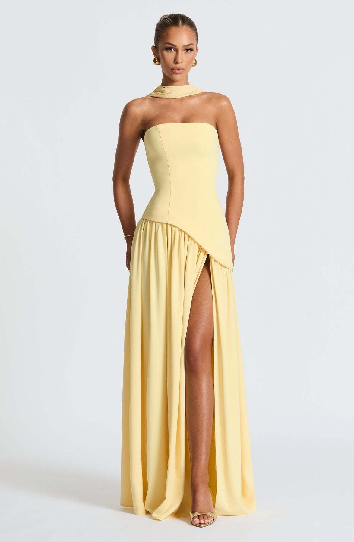 Sainte | Elegant Maxi Dress