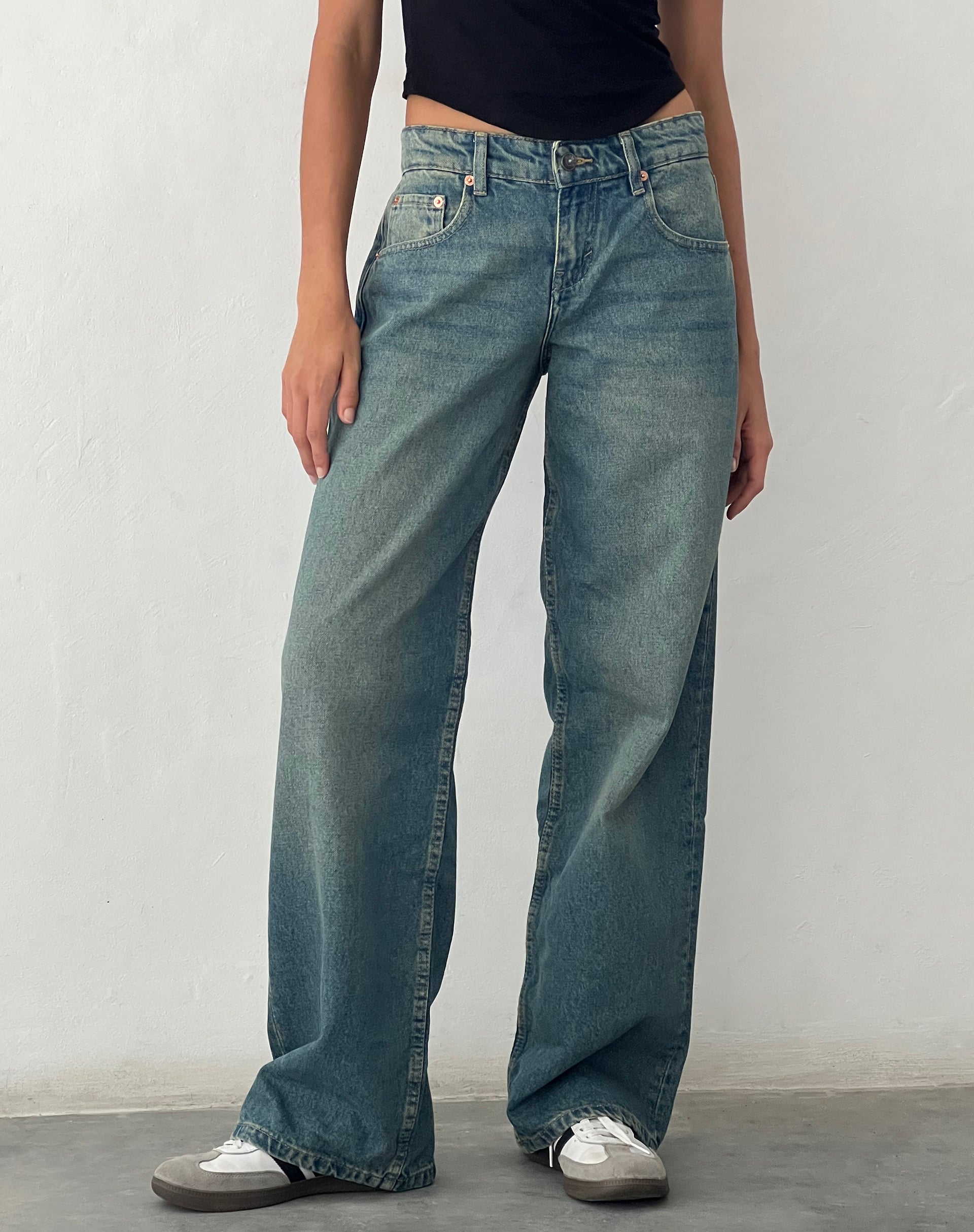 Ariella | Low Rise Jeans