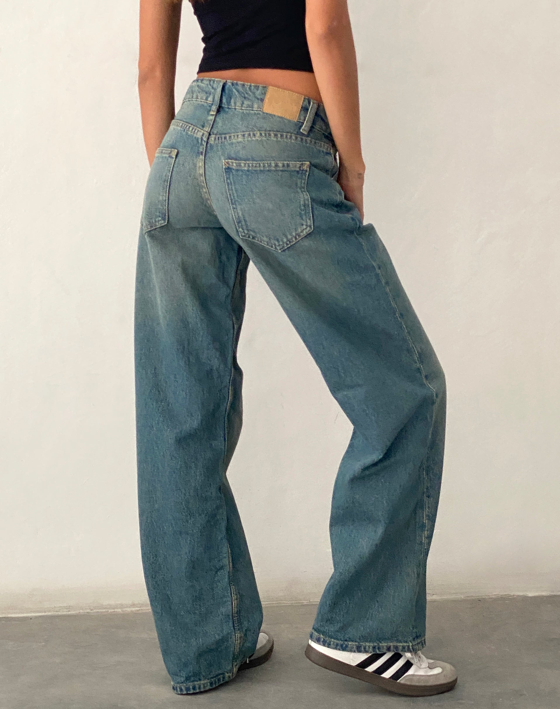Ariella | Low Rise Jeans