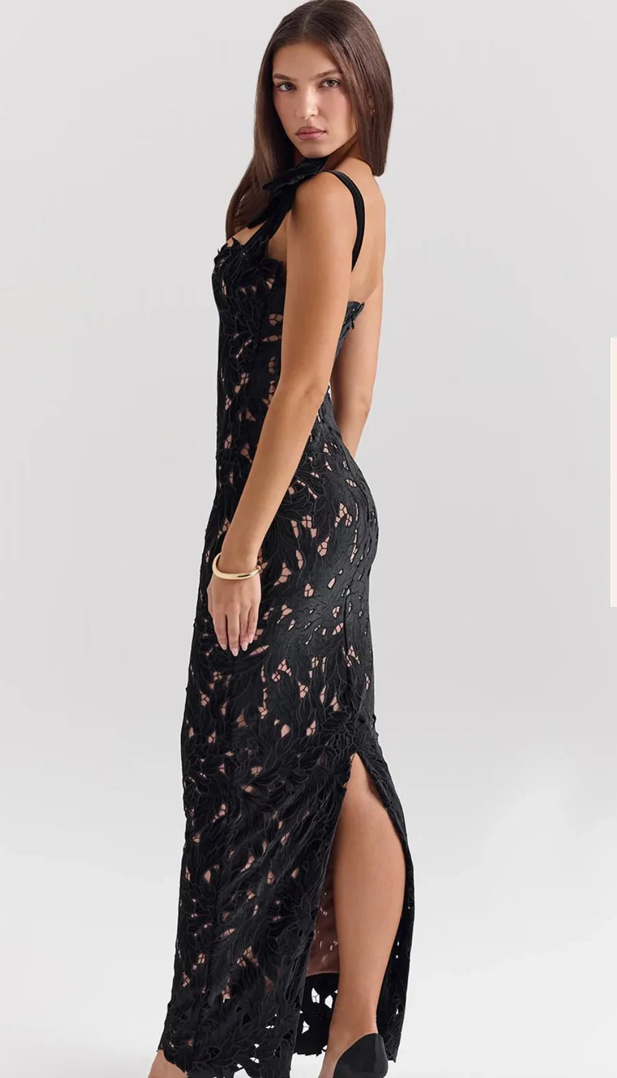 BLACK MAXI DRESS