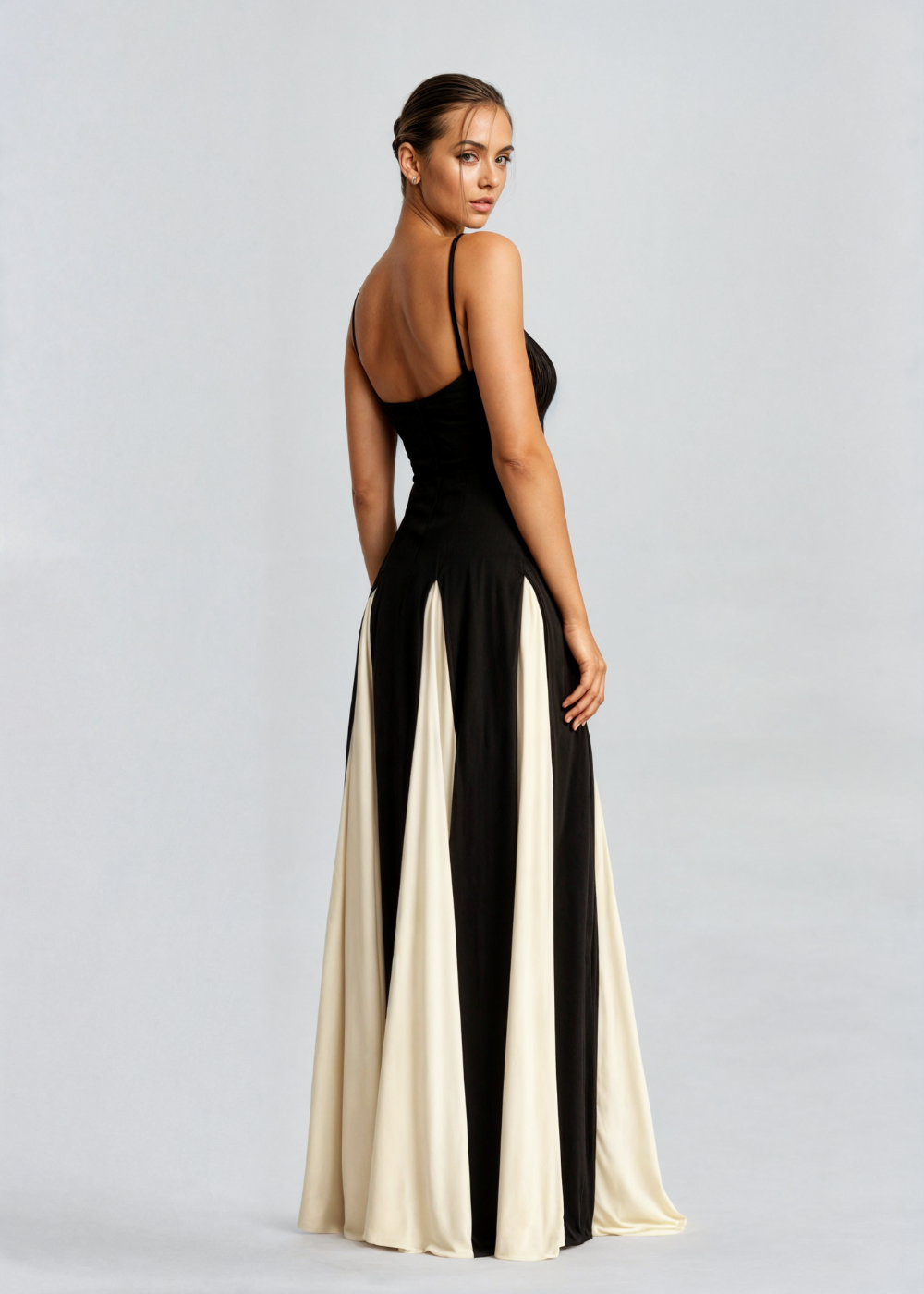 Matilda | Elegant Midi Dress