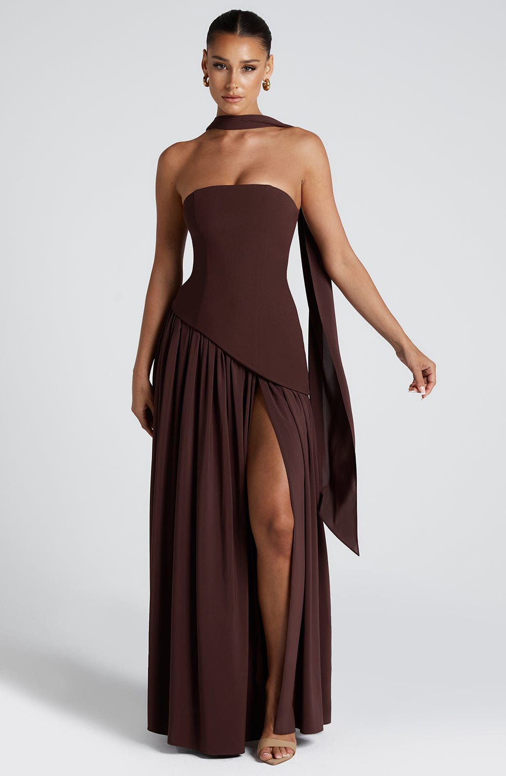 Sainte | Elegant Maxi Dress