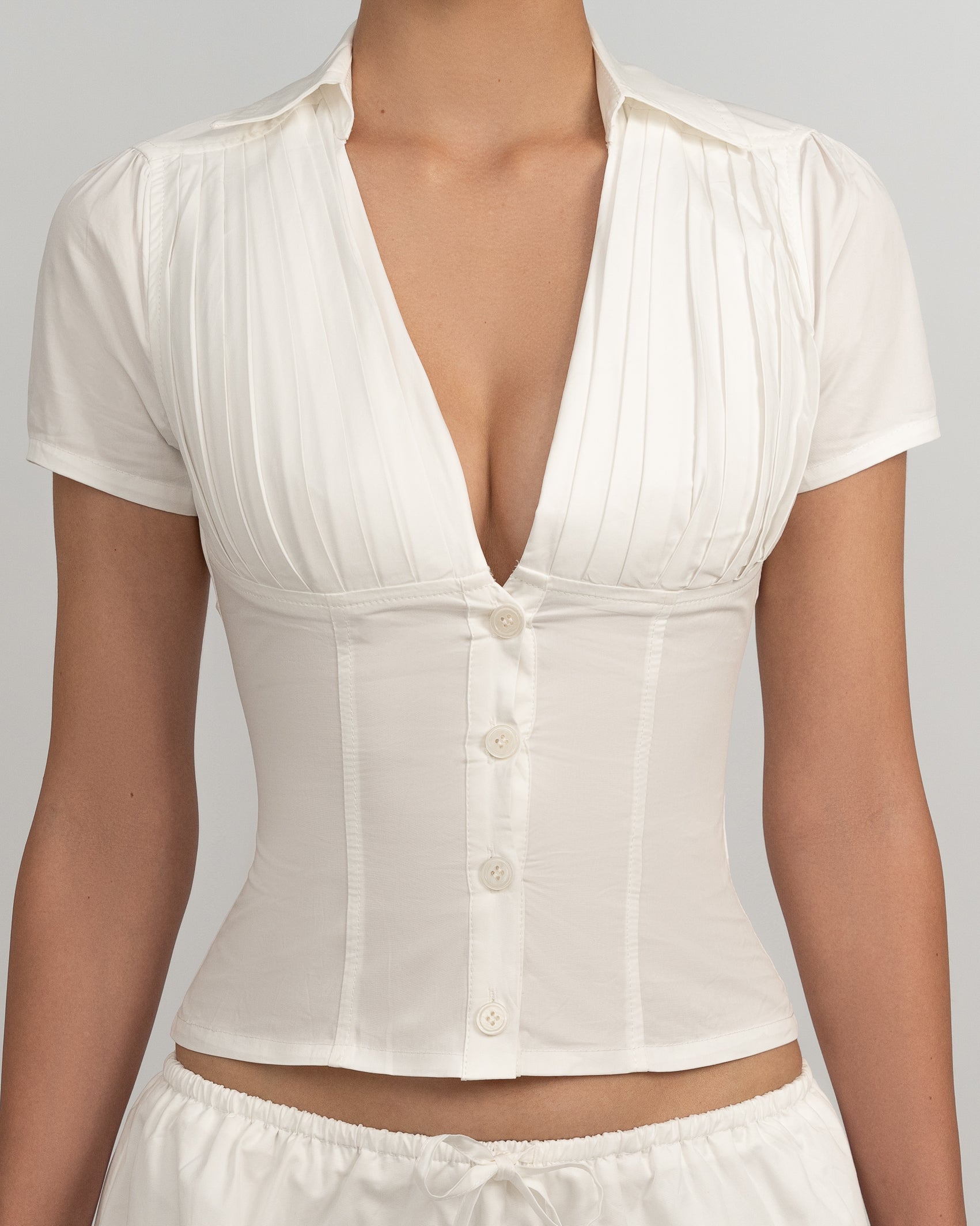 WHITE BLOUSE