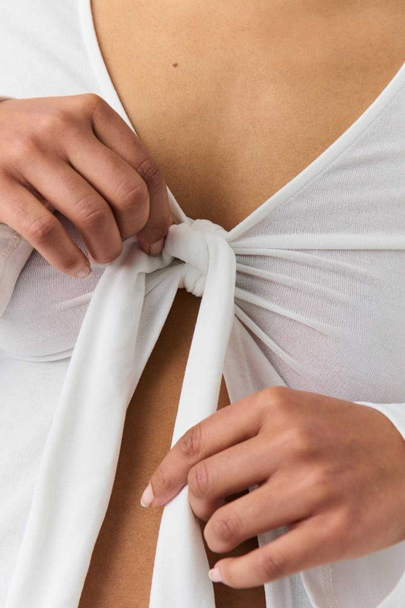 WHITE TIE TOP
