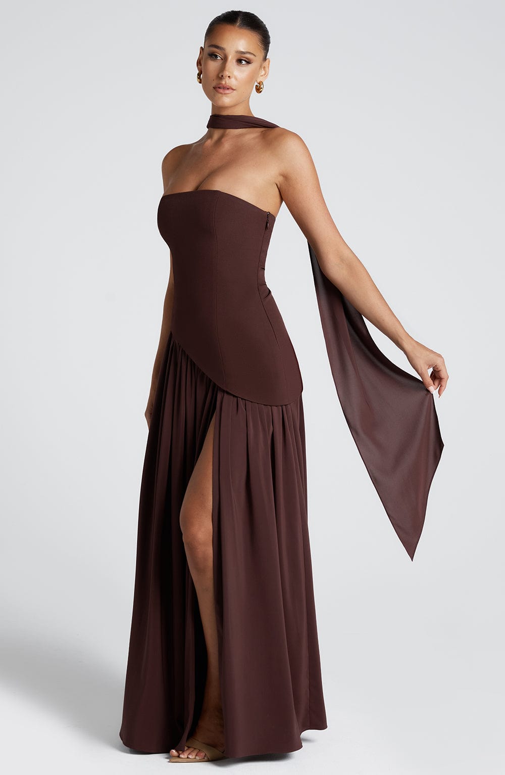 Sainte | Elegant Maxi Dress